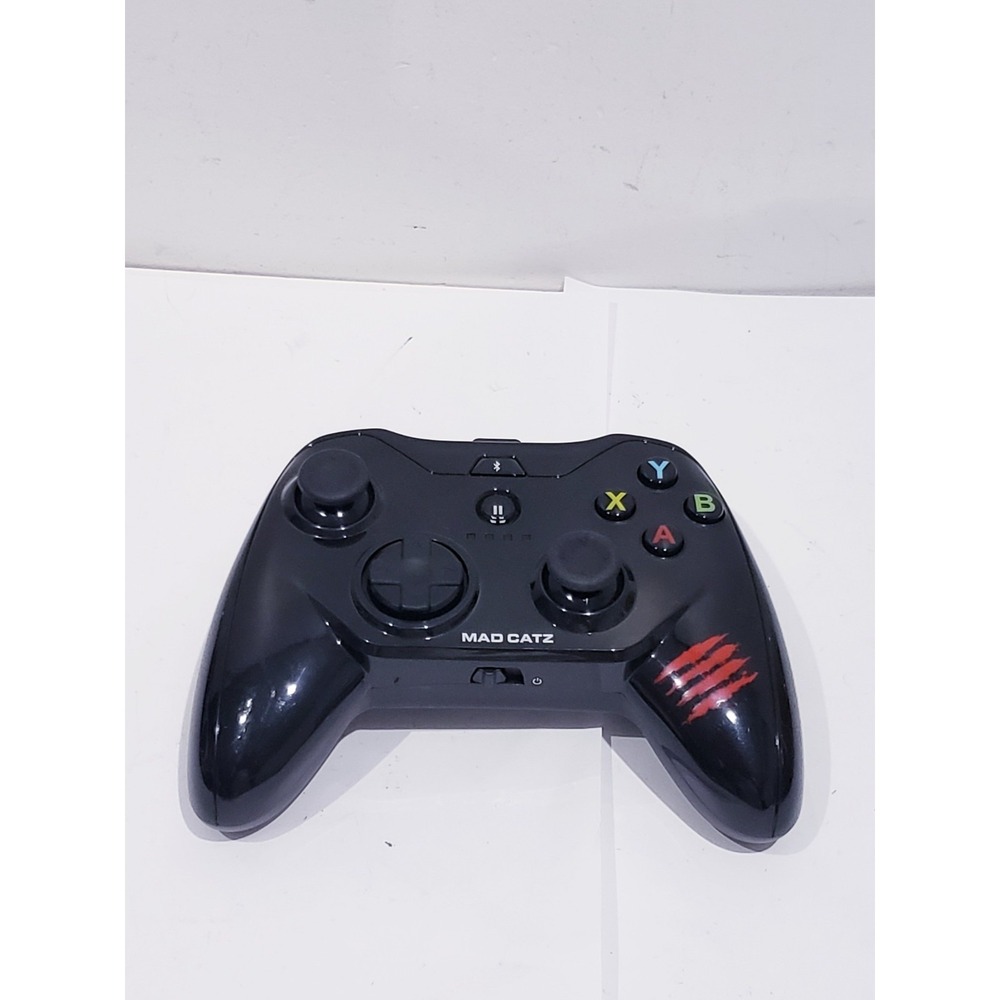 Mad Catz Micro C.T.R.L.i 31268 Mobile Gamepad Gloss Black Bluetooth for iPhone